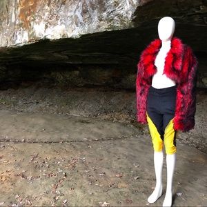 Chić Faux Fur Shortie by designer ILATA